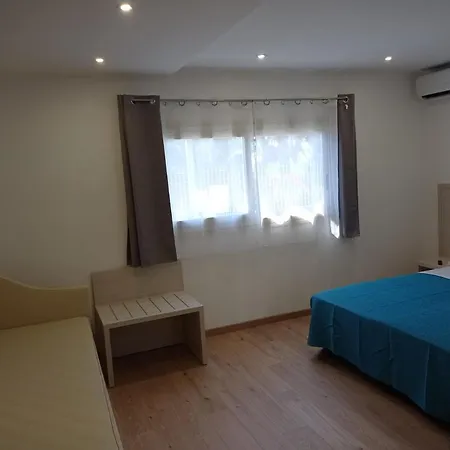 Ξενοδοχείο με διαμερίσματα Tropical Diamante