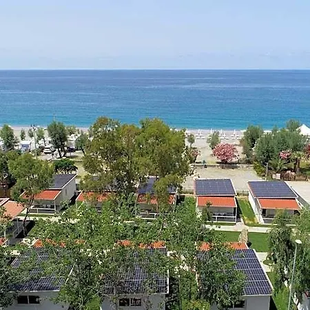 アパートホテル Tropical