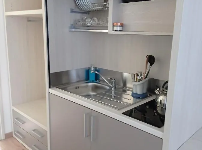 アパートホテル Tropical