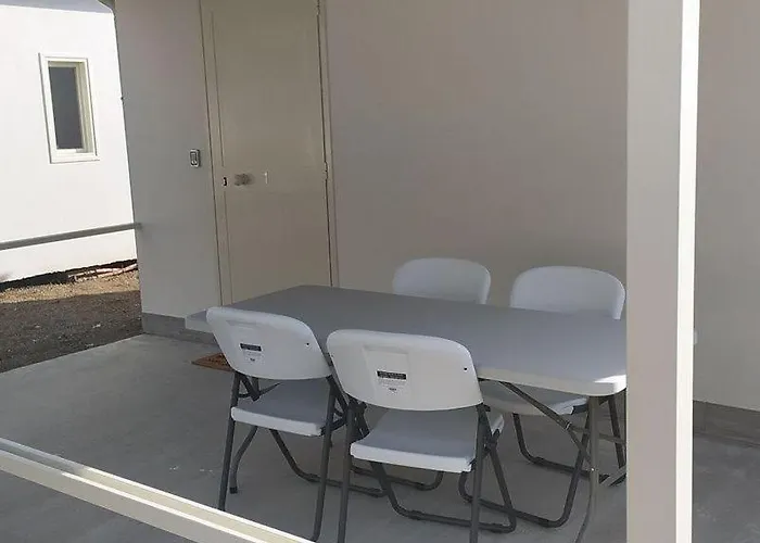 アパートホテル Tropical 4*