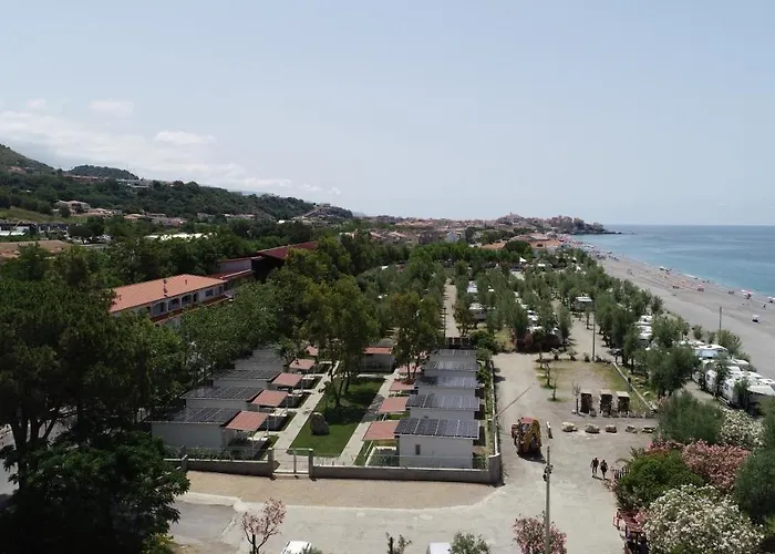 アパートホテル Tropical